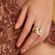 35928-anel-festa-banho-ouro-18k-perola-shell-rosa-valverde-semijoias -2-